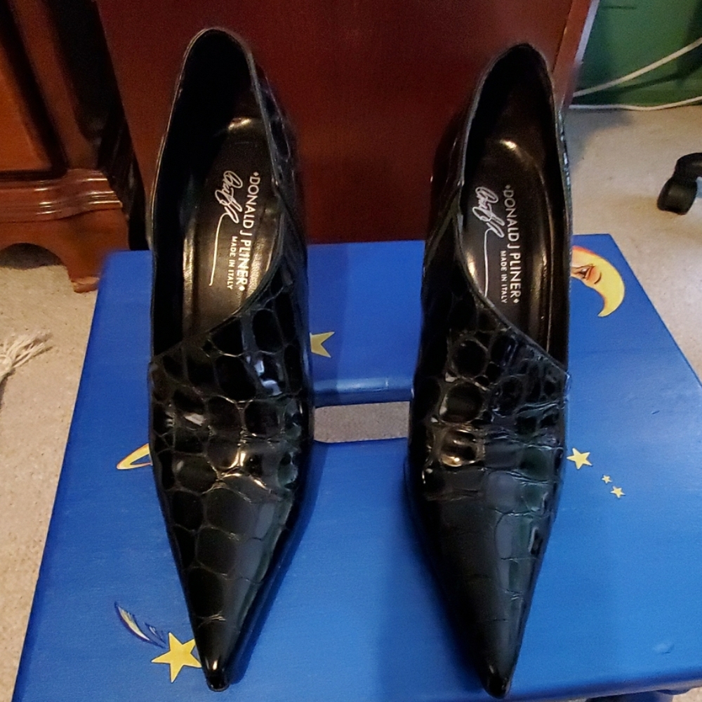 Donald Pliner booties.